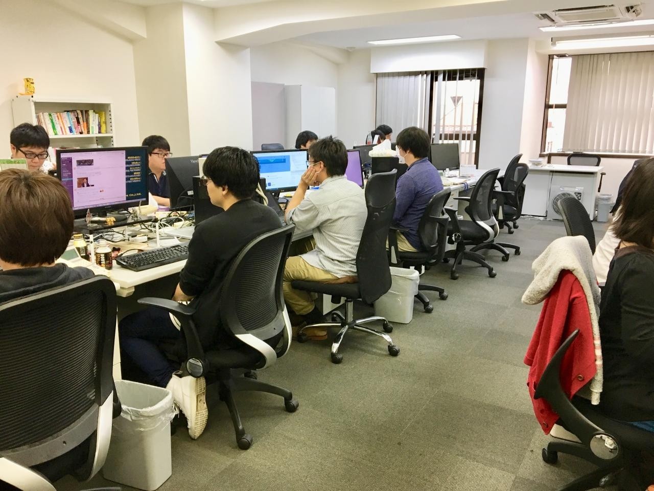 株式 会社 アドア