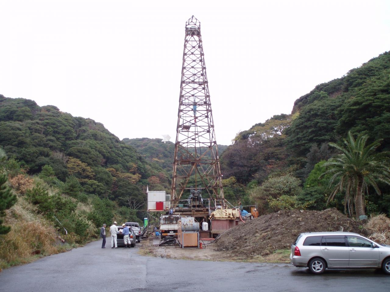 1181_【温泉・井戸掘削】未経験OK/土日祝休/海外・長期プロジェクト多数/チーム配属_やりがいや楽しさ画像1